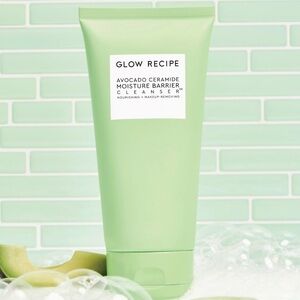 🦋 $15 Glow Recipe Avocado Ceramide Moisture Barrier Cleanser